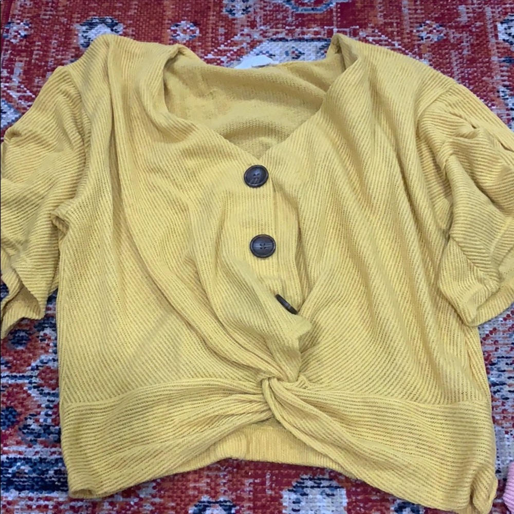 crop top